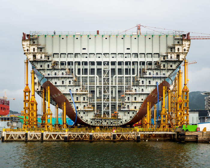 Porte-conteneurs Maersk Triple E en construction, Corée du Sud<br/> &copy; Alastair Philip Wiper