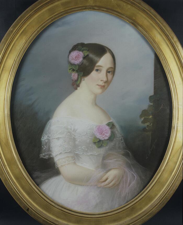 Portrait de Madame Jules Roubeau, née Clémence Larréguy, grand-mère maternelle de Raymond Jeanvrot. Pastel de Léon Mousquet, vers 1845<br/> &copy;  madd-bordeaux – L. Gauthier